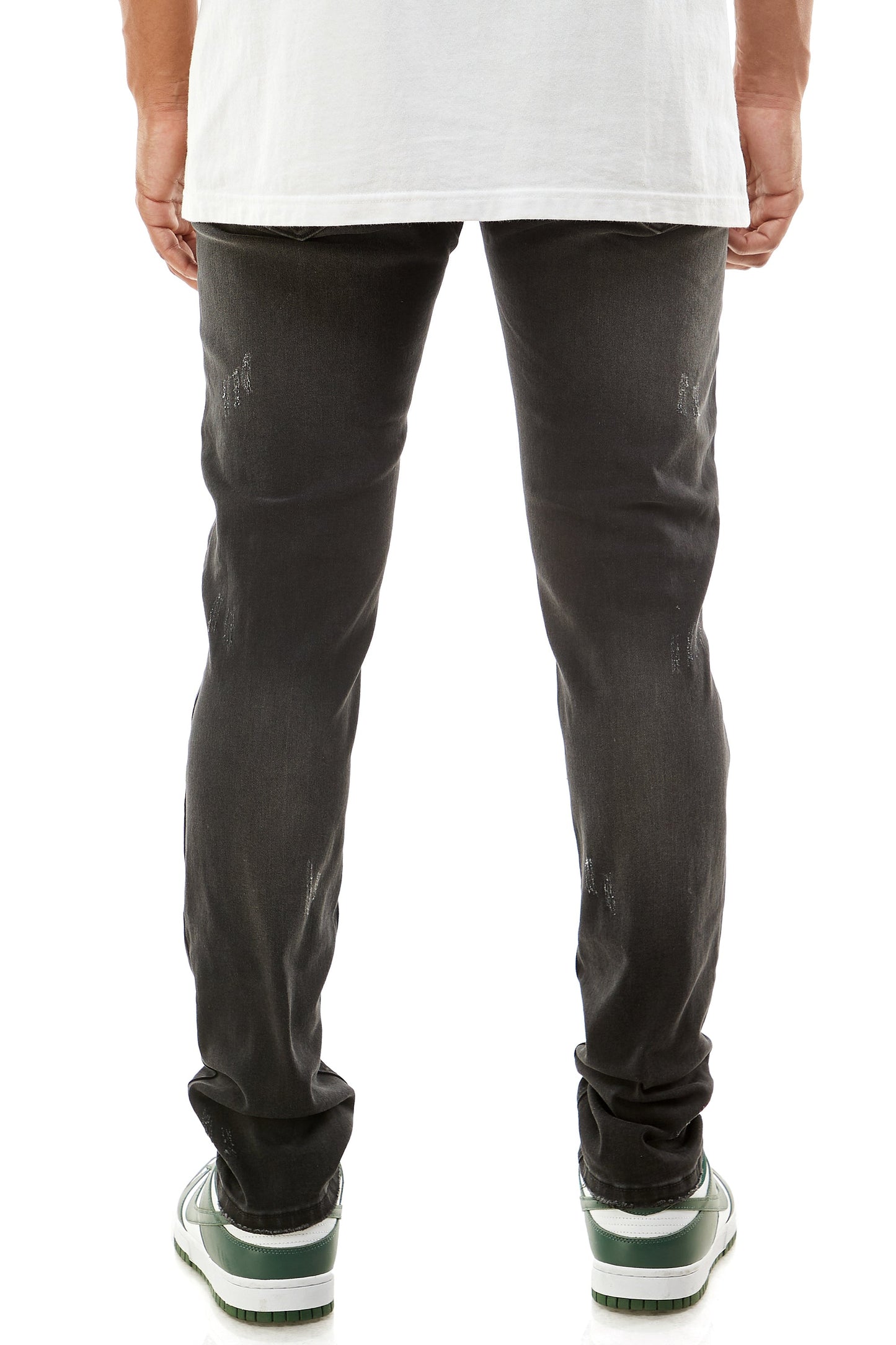 SIMPLE PATCH JEANS