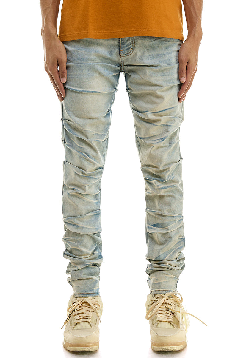PLEATED JEANS
