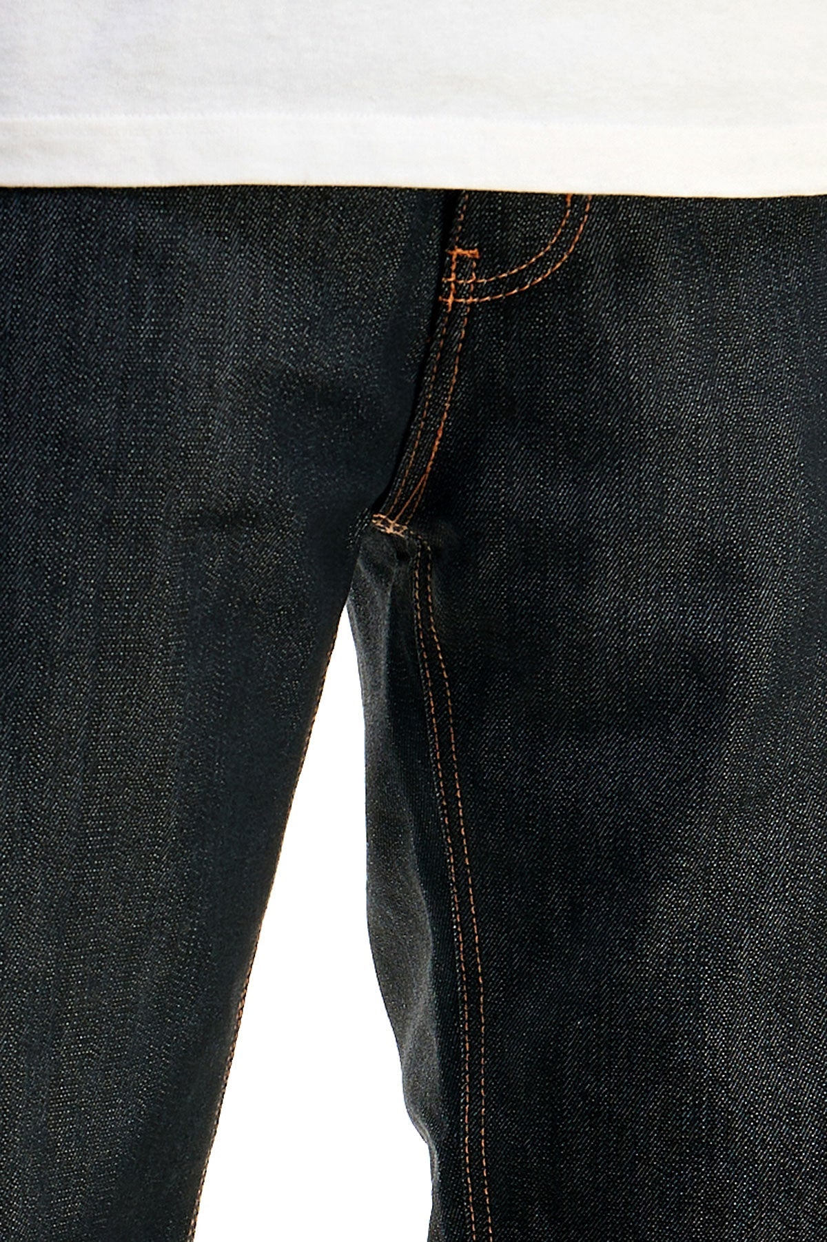 LOOSE JEANS