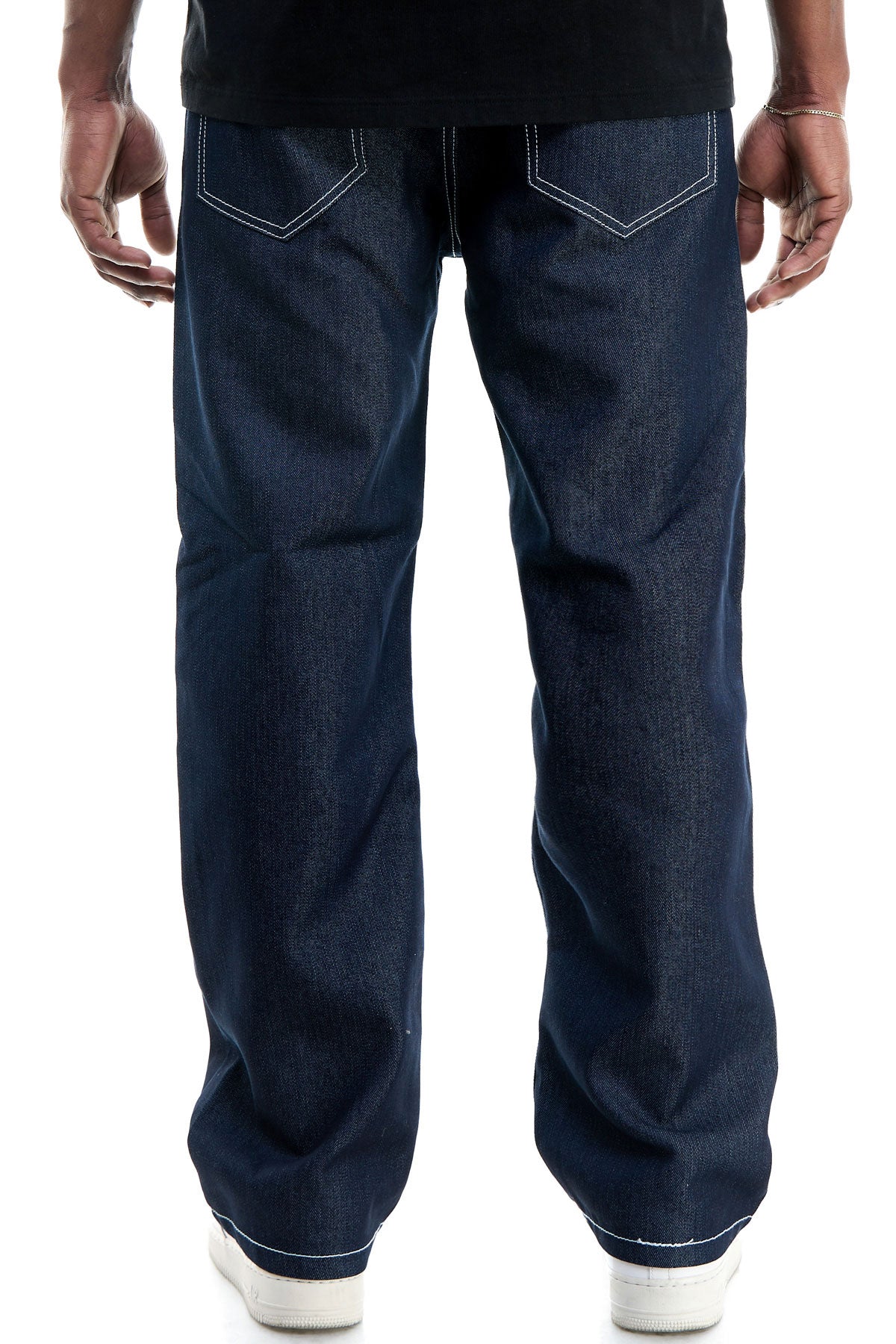 LOOSE JEANS