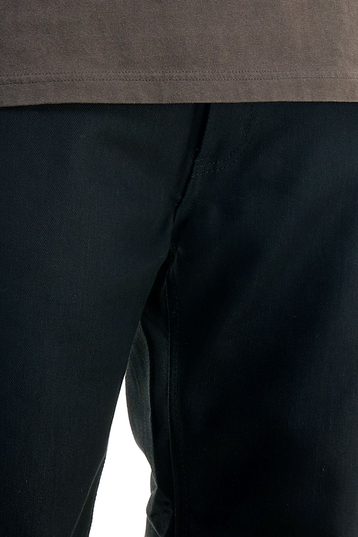 LOOSE JEANS