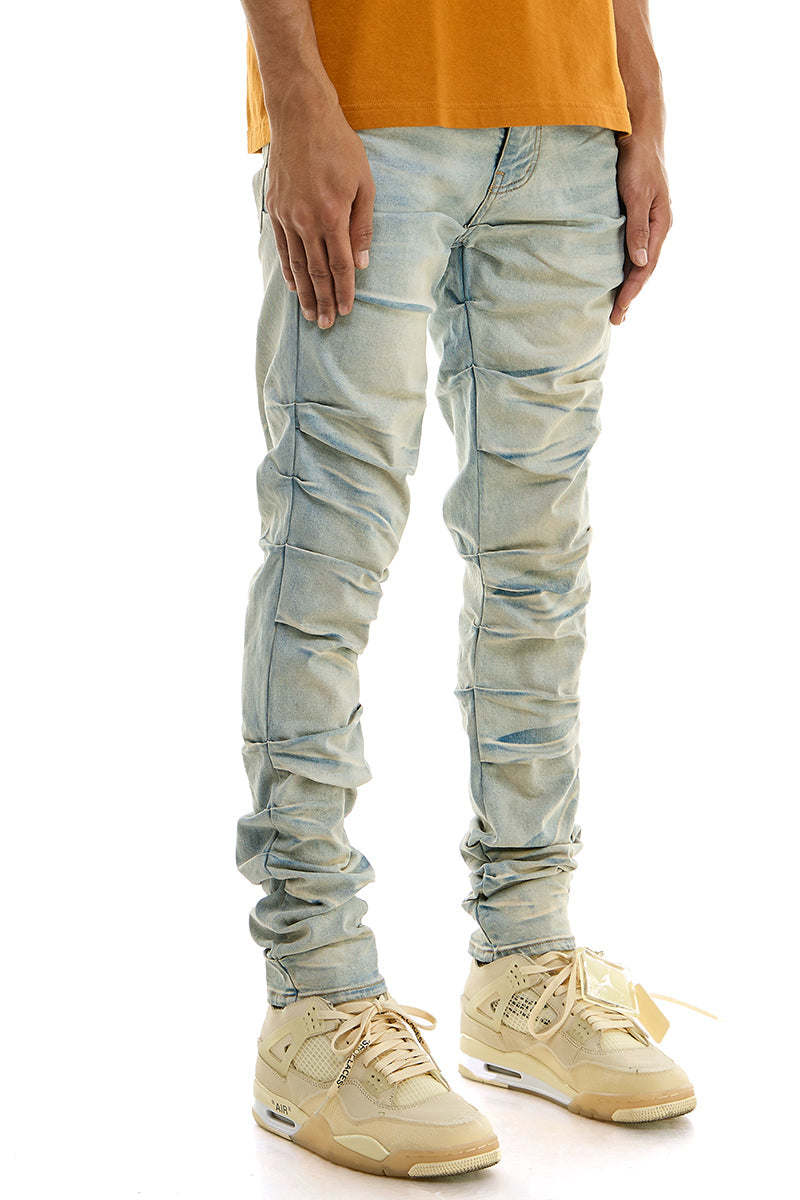 PLEATED JEANS