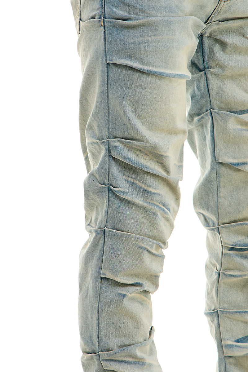 PLEATED JEANS